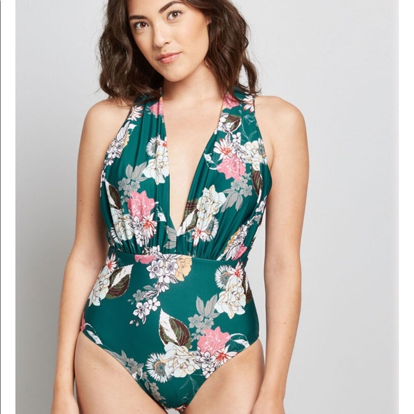 Other - ModCloth The Lauren one piece bathing suit